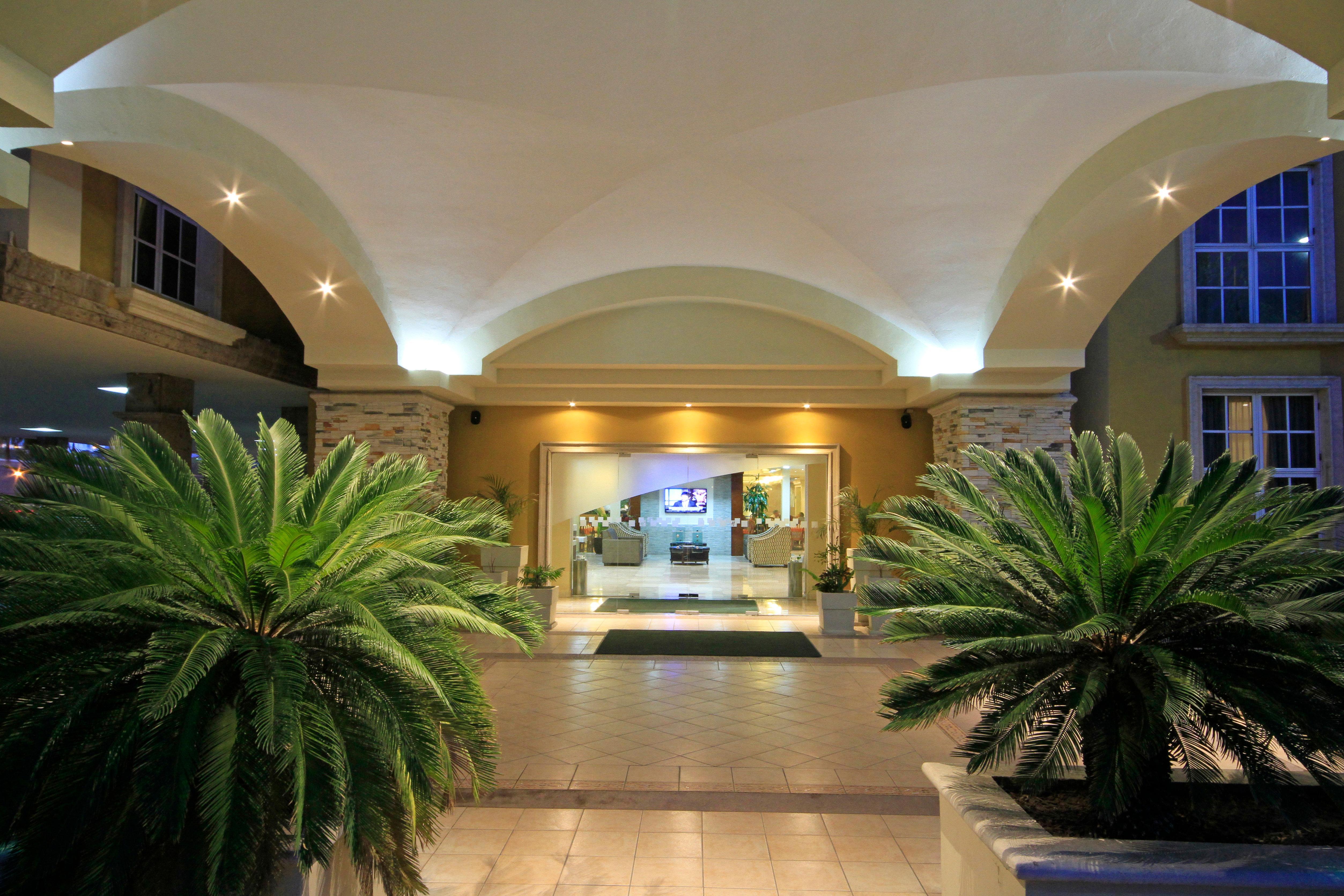 Holiday Inn Monclova By Ihg Exteriér fotografie