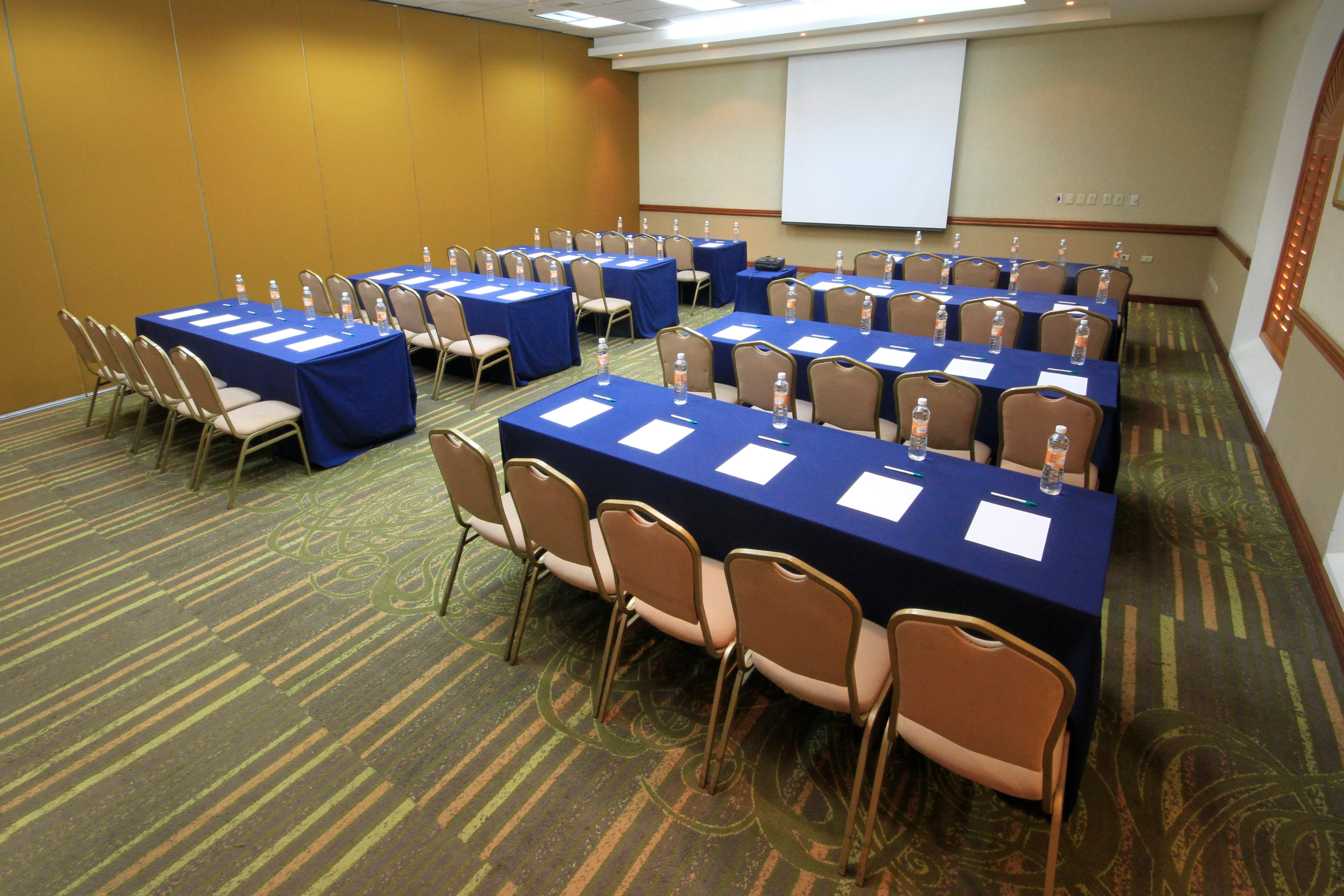 Holiday Inn Monclova By Ihg Exteriér fotografie