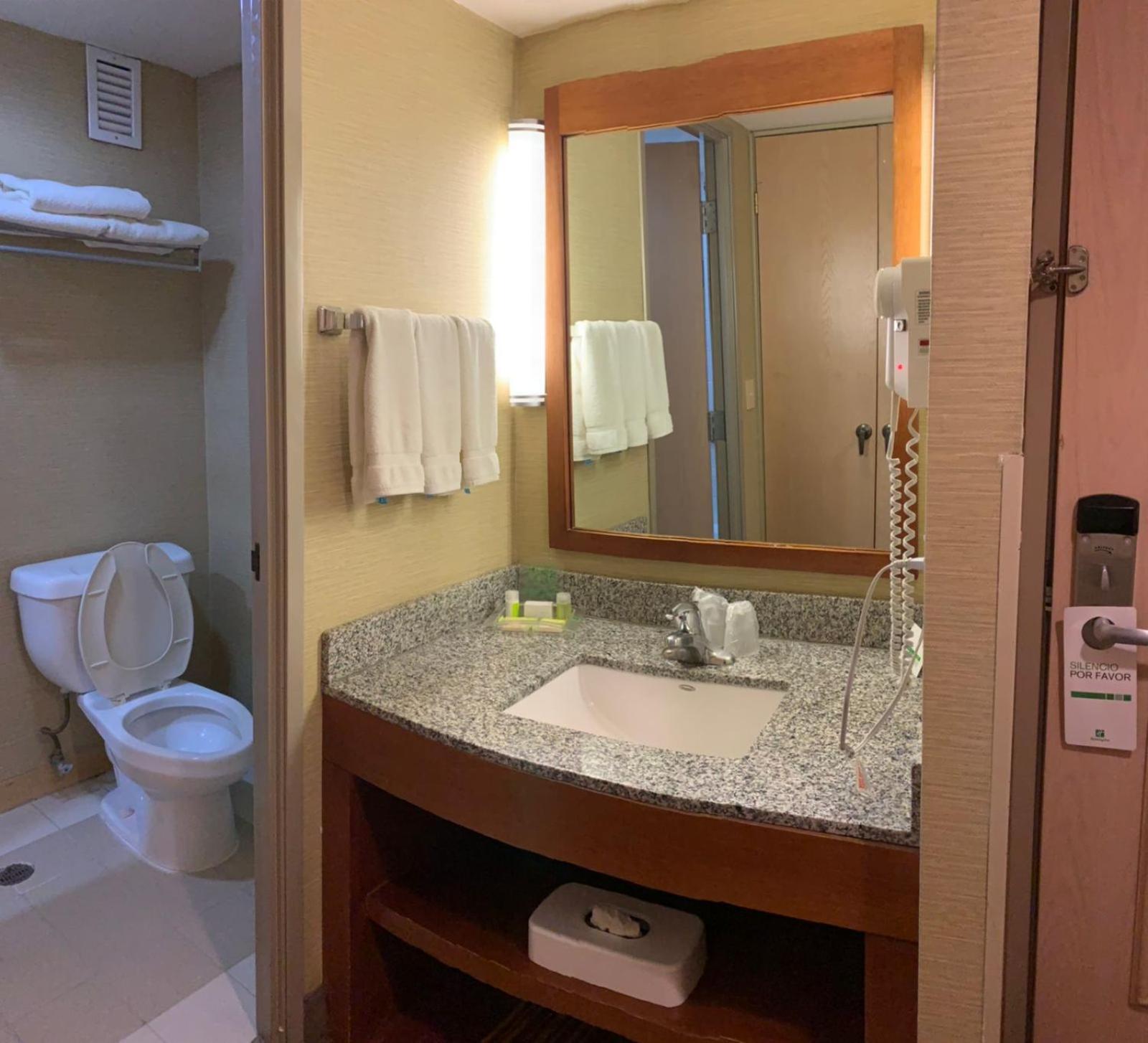 Holiday Inn Monclova By Ihg Exteriér fotografie