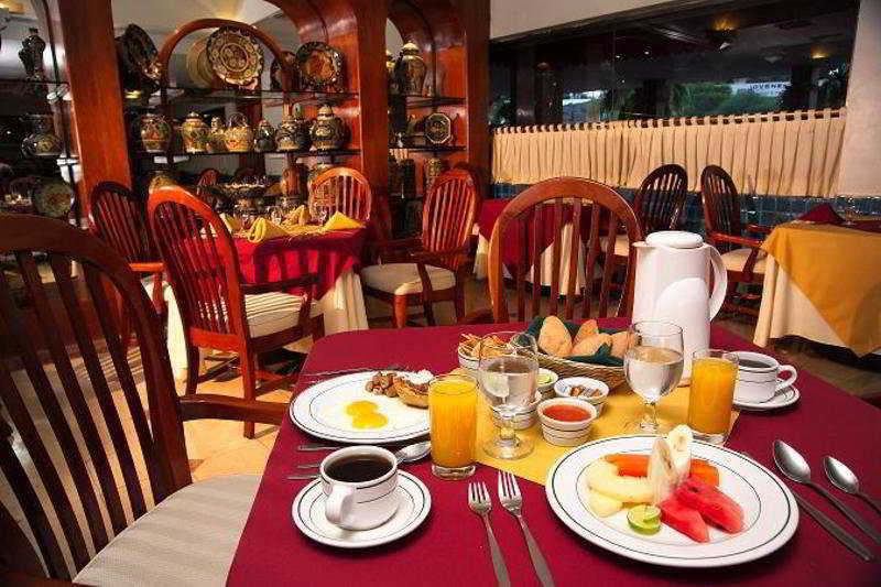 Holiday Inn Monclova By Ihg Exteriér fotografie